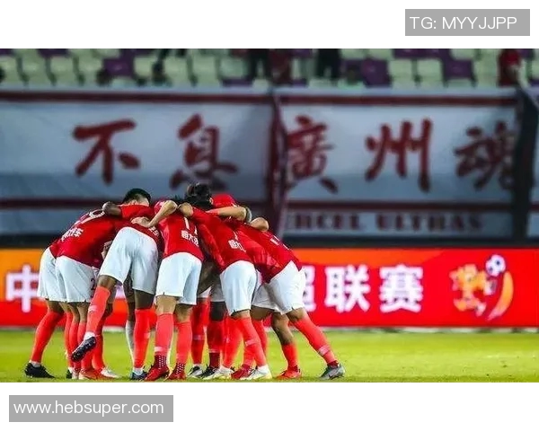 上海排球队快攻战术解析与深度剖析助力球队夺冠之路 上海排球队快攻战术解析与深度剖析助力球队夺冠之路